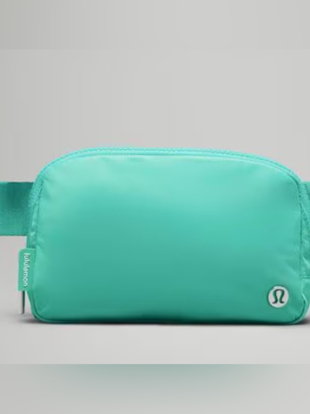 Lululemon Everywhere Belt Bag in Raceway Green